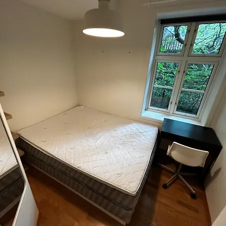 Modern In The Center Of * Μπέργκεν